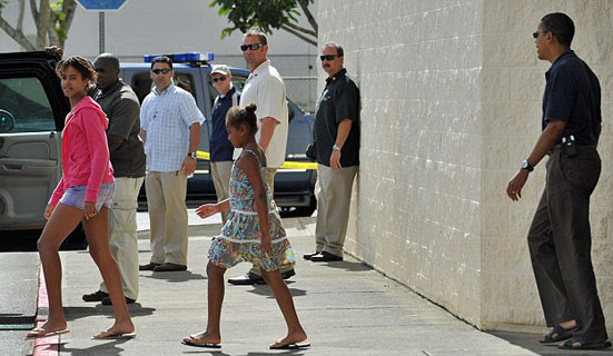Obama family leaving Windward Mall