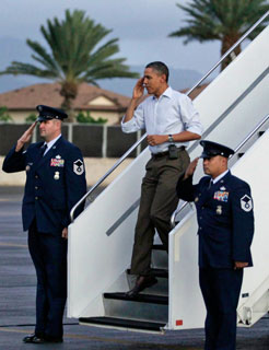 President Obama arrives in Hawaii