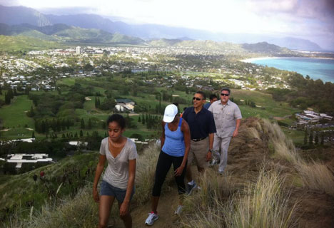 Obama Sasha Malia go on hike in Hawaii