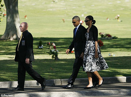 Obama at Punchbowl Hawaii 2012